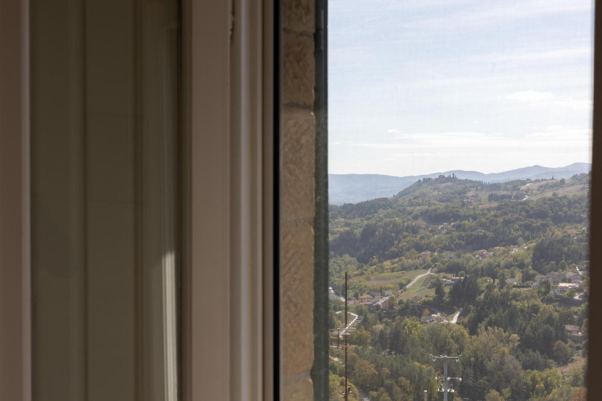 Vila Castello E Borgo Di Porciano Pratovecchio Exteriér fotografie
